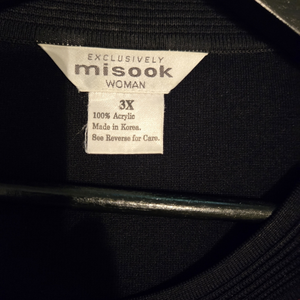 Misook Women's 3X Cardigan Long Sleeves, Burgundy, Black sleeves and Back